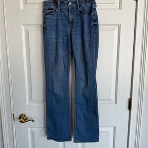 Old Navy Women's Boot Cut Jeans in Blue